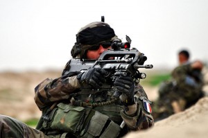 800px-French_Soldier_in_Afghanistan_MOD_45151395[1]