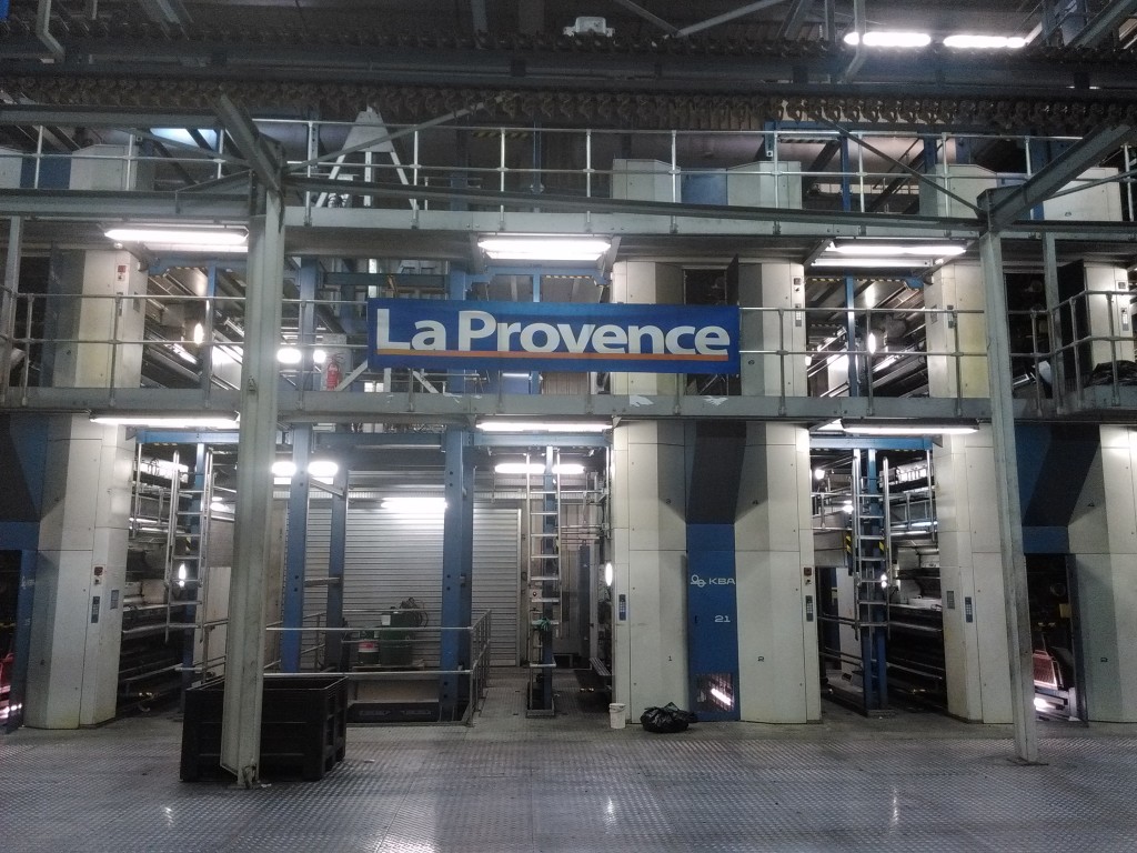 DR: La salle des machines pour l'impression du journal La Provence