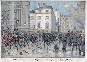 La loi de 1905 souleva également les passions à l'occasion de l'inventaire des biens de l'Eglise par les agents de l'Etat et fut à l'origine d'affrontements avec les forces de l'ordre